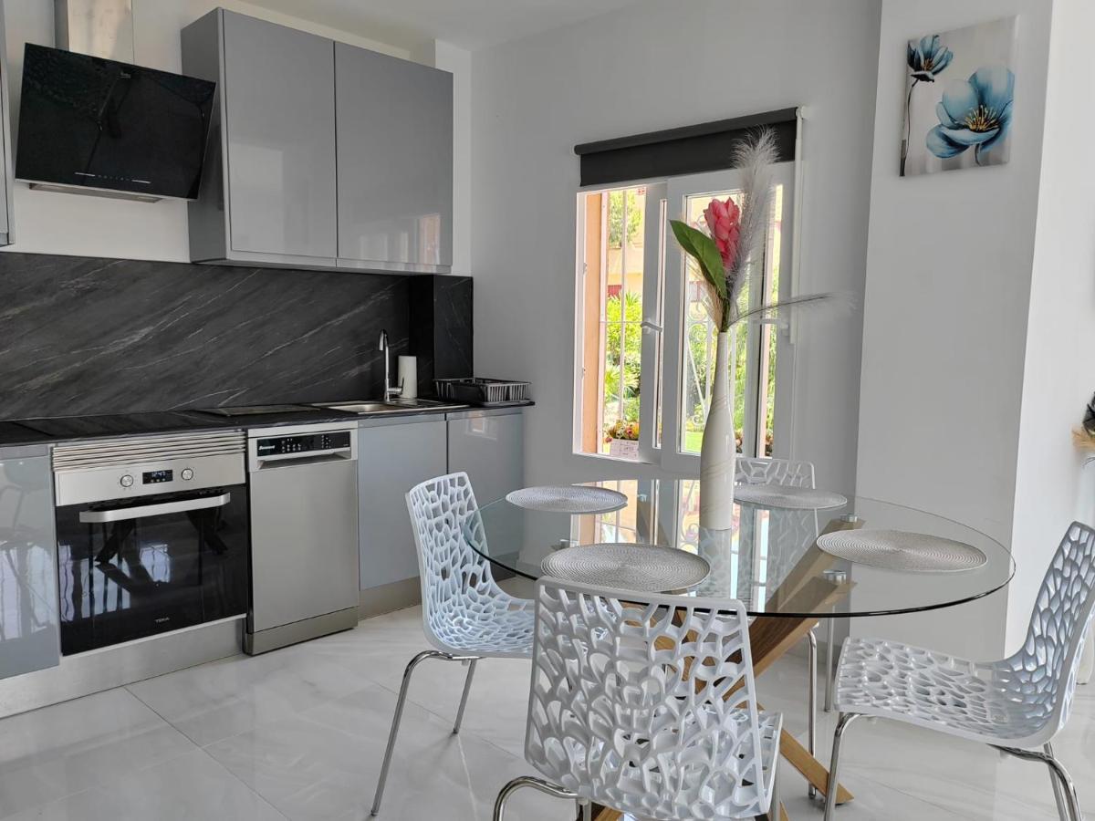 Apartamento La Torre,200M Hasta La Playa Benalmádena Buitenkant foto