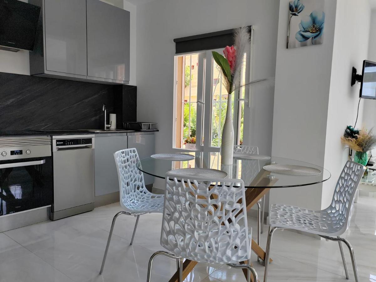Apartamento La Torre,200M Hasta La Playa Benalmádena Buitenkant foto